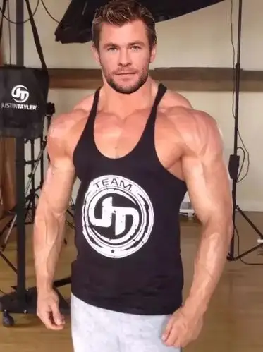 也是肌肉男的标配