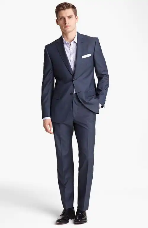 欧美经典男西服_苏州芸帛服饰有限公司