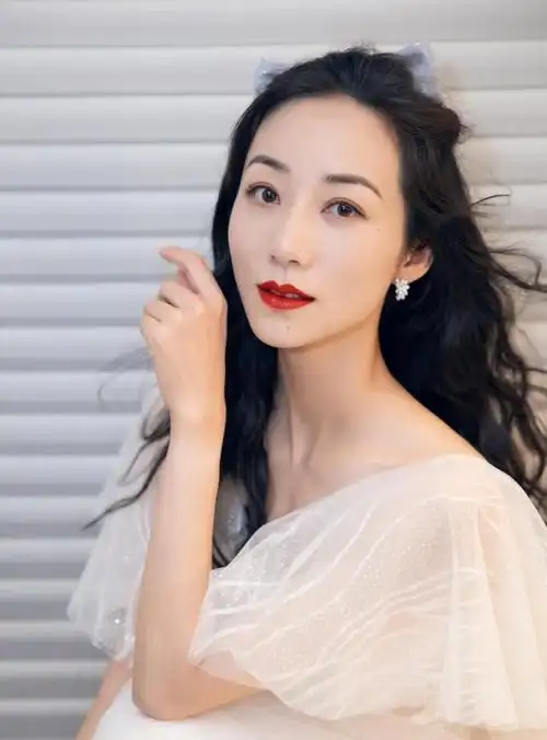 事实证明陈道明说得没错41岁韩雪的现状就是最好的证明