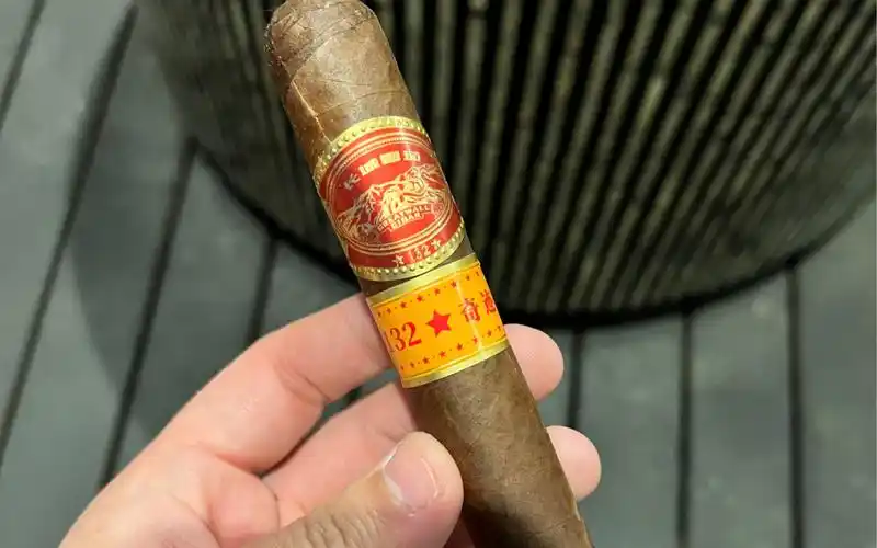 长城雪茄-132奇迹品吸