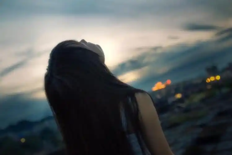 夜深人静心情感悟句子夜深人静的心情句子整理