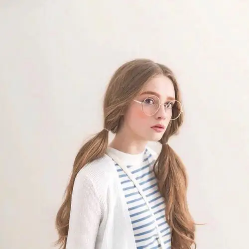 可爱# #清新# #搞怪# #森系# #意境# #暗黑系头像# #个性复古# #简约