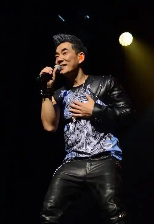 唱红《心太软》的任贤齐,不惧妻子被吐槽丑,恩爱至今成模范_专辑_歌曲