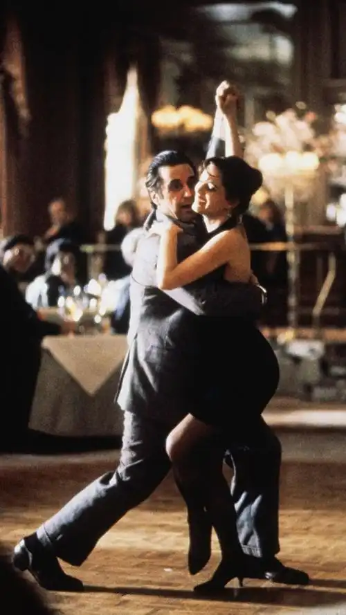 经典电影《闻香识女人》手机壁纸