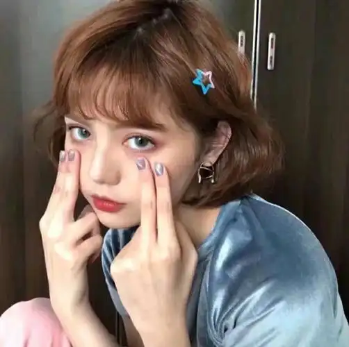 wechat今日份女生头像