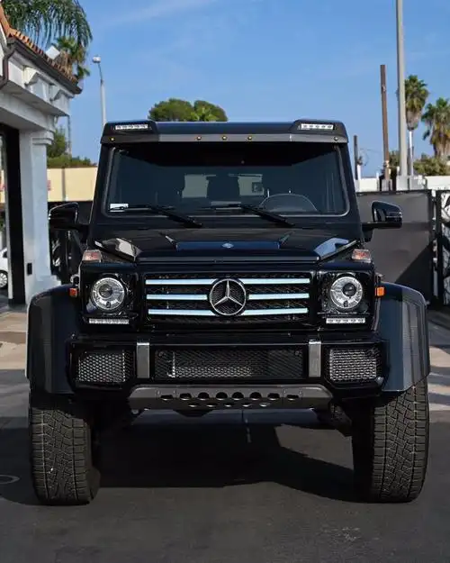 诱人的黑金刚大g来啦气势不能输