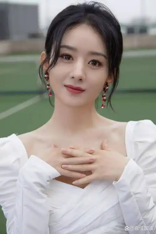 杨幂,杨颖,刘诗诗,刘亦菲,舒畅六位最受欢迎的85后女明星,哪个最美?