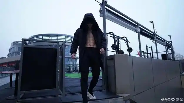 马甲线|八块腹肌_网易订阅