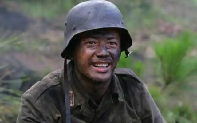 《我的团长我的团》11年后,配角成影帝,而他无戏可拍发微博求助