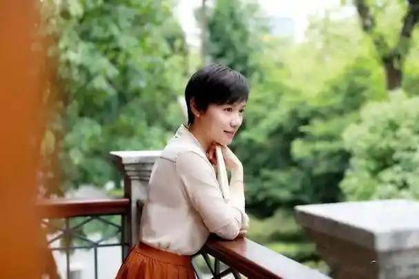 东方卫视印海蓉,好声音最高荣誉给了她,她是很多人心中的女神_工作