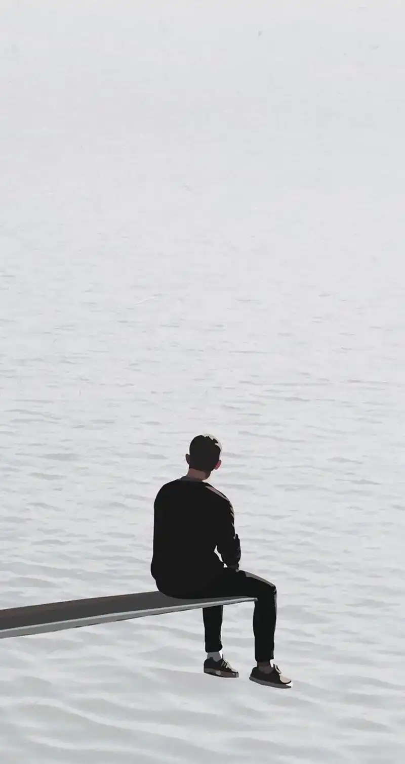 孤独的看着大海