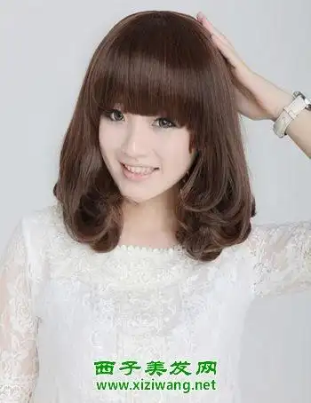 女生齐肩卷发梨花头 蓬松气质更迷人(2)_梨花头发型_西子美发网