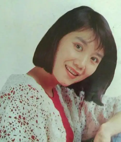 严晓频的父亲是老戏骨严顺开,她本人也是一位优秀的演员,曾在多部影视