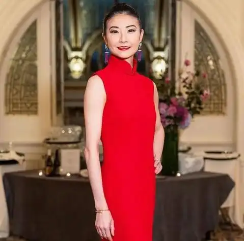 谭元元48岁生日,正式告别旧金山芭蕾舞团,离开美国|乐