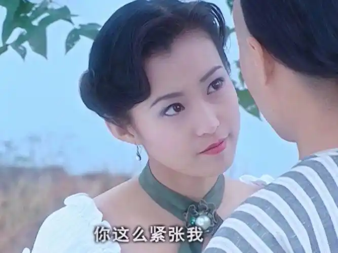 十三姨?这可是24岁的郝蕾呀!