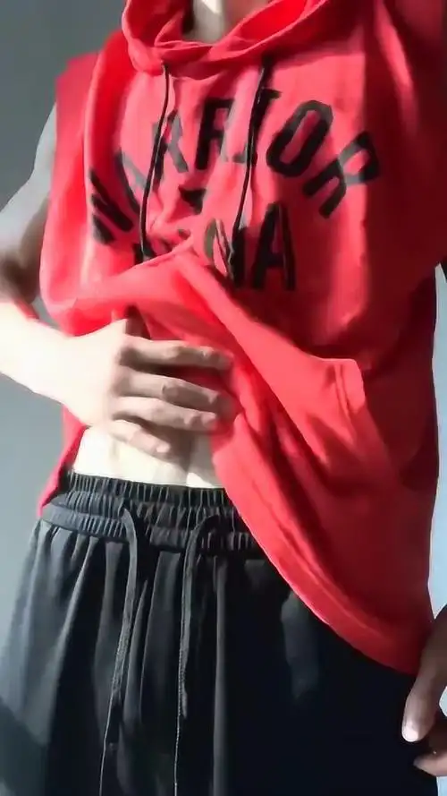 这种青筋腹肌真的是天菜好吧