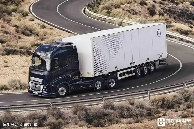 重夺欧卡马力王之宝座!沃尔沃全新fh16 aero牵引车实拍,配置真强