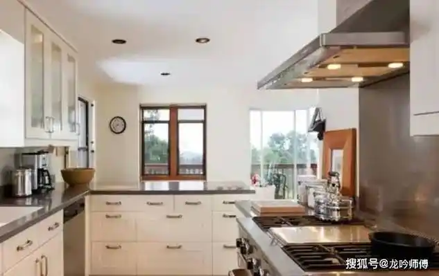 龙吟师傅:厨房炉灶的风水布局原则以及10大禁忌_方位_五行_主人