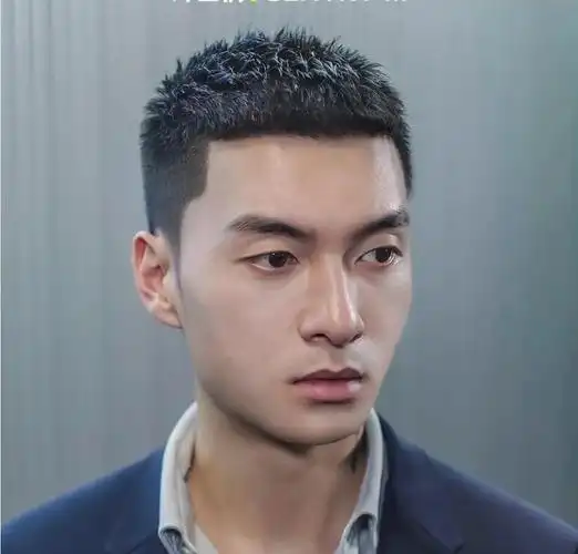 2021极具人气的8种男士发型,帅气有型不落伍,适合大多数男士