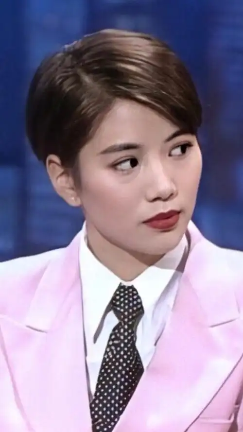 港风美人 | 袁咏仪