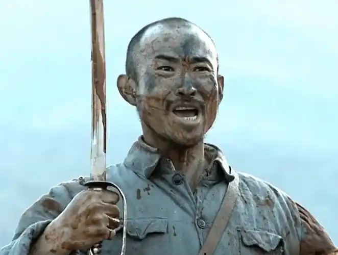 新老《亮剑》骑兵连长孙德胜对比,江水饰演的更男人