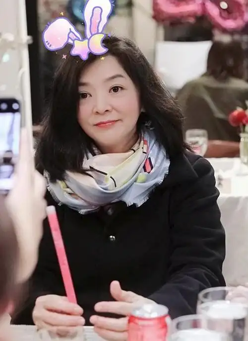 最美小龙女陈玉莲近照曝光周润发为她闹自杀今60岁仍单身