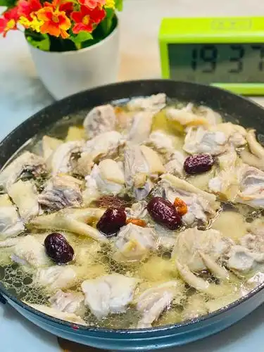 椰子鸡,清甜蜜味又暖胃的做法