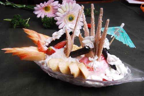 627海报印制海报展板素材727甜品屋挂图香蕉味可爱雪糕船 - 副本