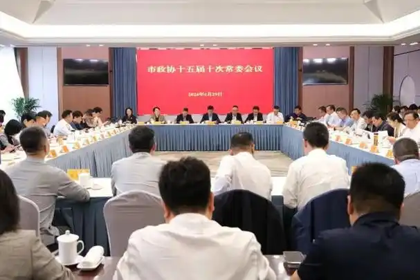 常熟市委,市政府出台《常熟市数字经济产业发展规划》等一系列支持