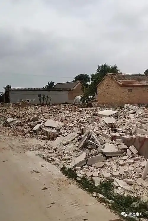 实拍曹县又一村庄新农村建设现场拆迁视频曝光