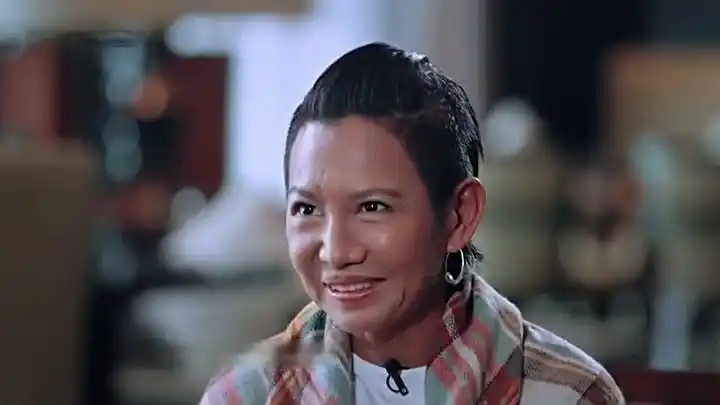 赵潍佳希望吉杰亲自去邀请黄大炜 吉杰吃人嘴短还能说啥