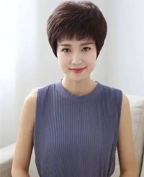 74颅顶过高的齐耳短发发型没选对,到底有多影响气质?