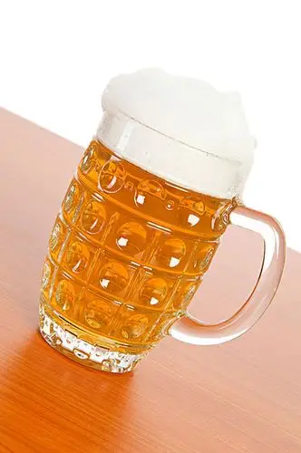 啤酒杯图片_图片大全