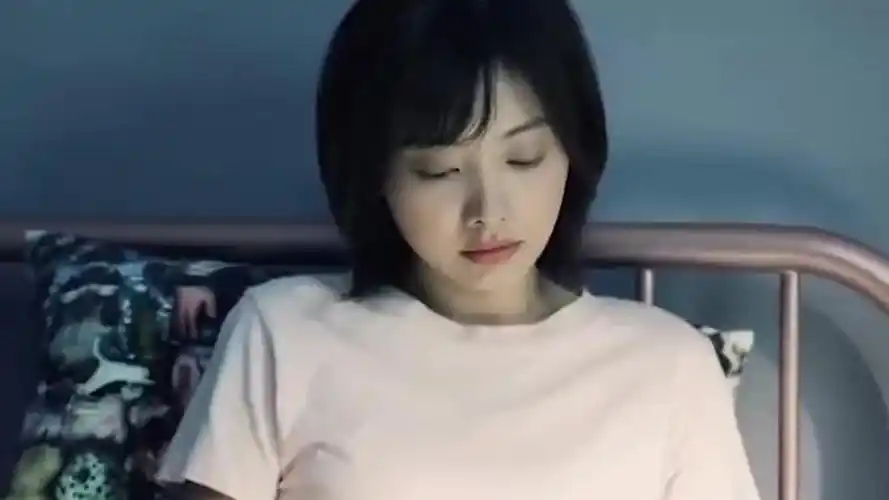 你好安怡:乔悠救下安怡,却发现她情感模式被开,立马找老爸对质