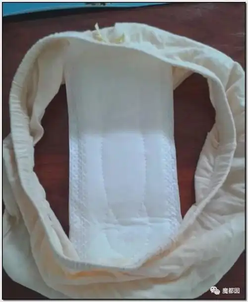 更别提很多男生不知道吸饱血的卫生巾长什么样,不知道针对流血量不同