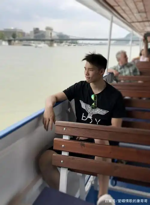 陈艾森:每天被自己帅醒的感觉真好