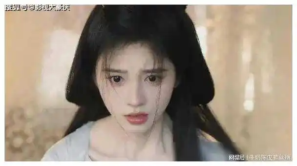 鞠婧祎终于卸妆了卸妆前后对比曝光差距一目了然