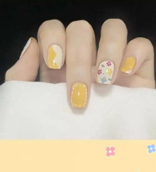 夏季青春风美甲,红色妖艳显气质,粉色糯糯可爱风