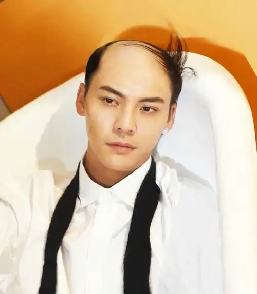 你们有想过你们男神秃头的时候吗?