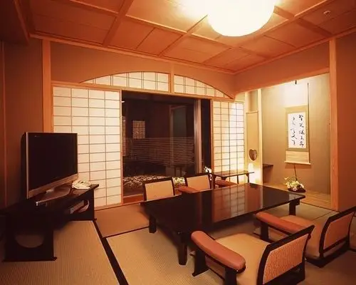 简洁淡雅 禅意无穷的日式客厅设计