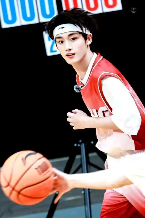 丁程鑫你好星期六##丁程鑫 唯一主舞