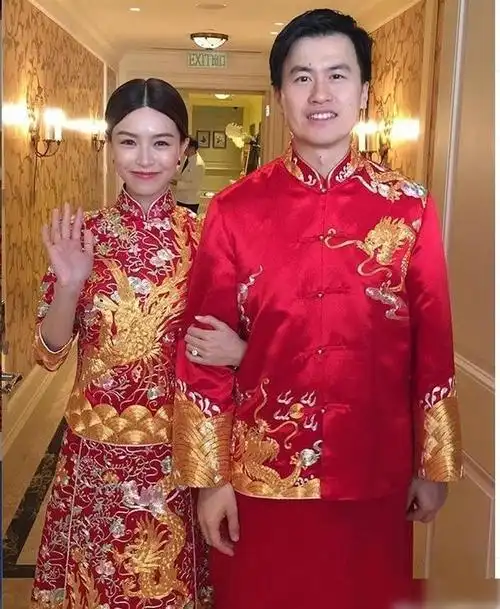 戴百万首饰出嫁31岁人气女神今日结婚与富三代老公拍拖五年