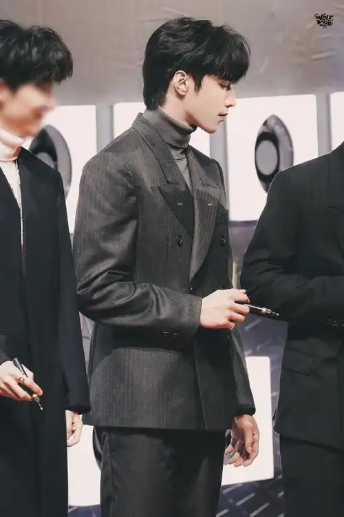 时代少年团tmea西装造型##刘耀文 tmea腾讯音乐娱乐盛典