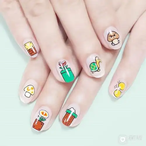 圆形绿色棕色黄色手绘卡通可爱美甲图片