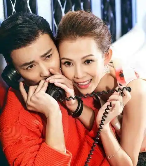 20年前两港姐同恋内地小生蔡少芬修成正果陈法蓉却单身至今