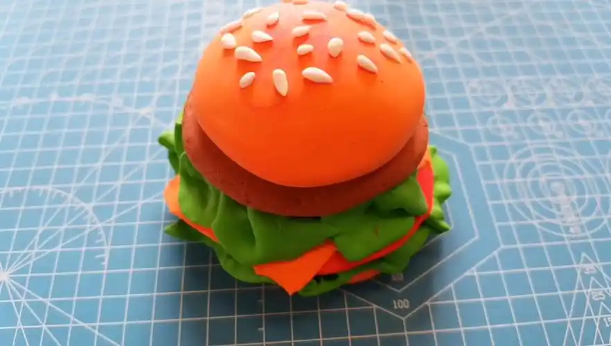 简单好做手工黏土橡皮泥食物汉堡一看就会适合亲子互动游戏