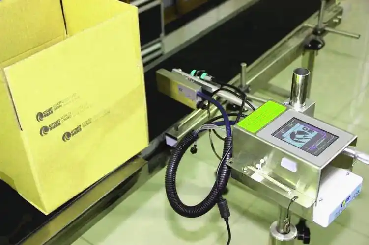 二维码喷码机条形码喷码机节能灯喷码机润滑油喷码机深圳东莞喷码