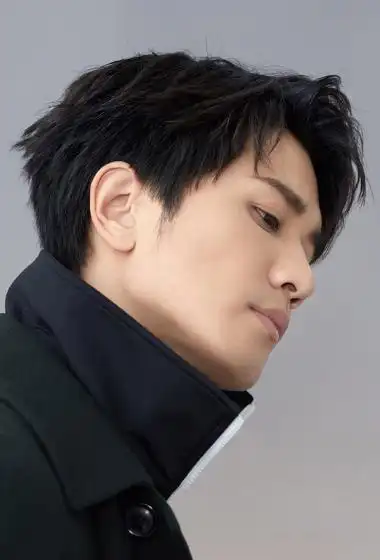 彭冠英酷帅有型冬日时尚写真高清图片614