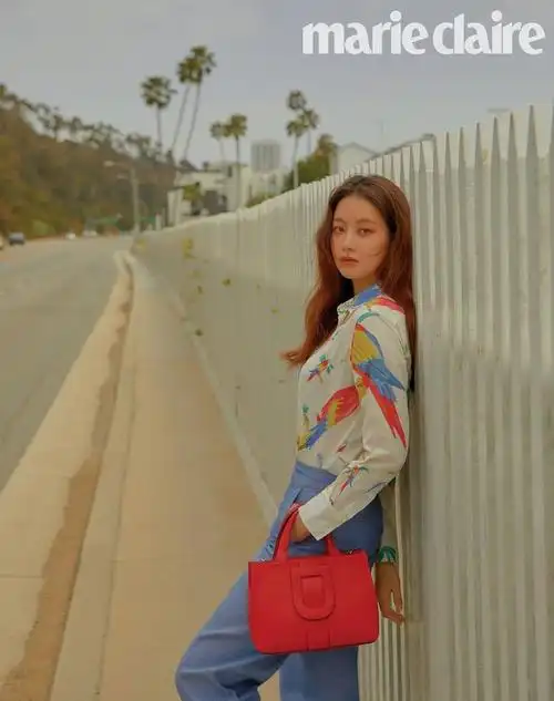 组图:韩星吴涟序洛杉矶写真公开 眼神魅惑展现梦幻美 : 韩国演员