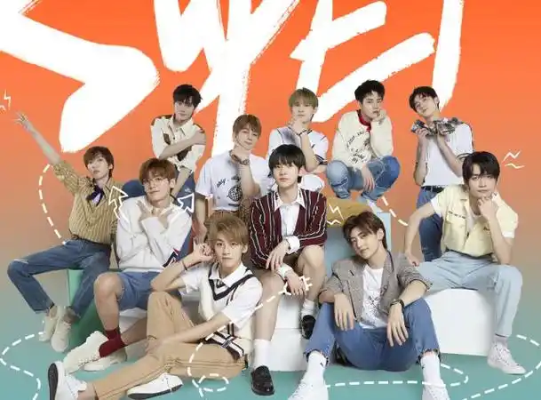 r1se第二首单曲发布全员拍度假照夏之光的表情太有趣